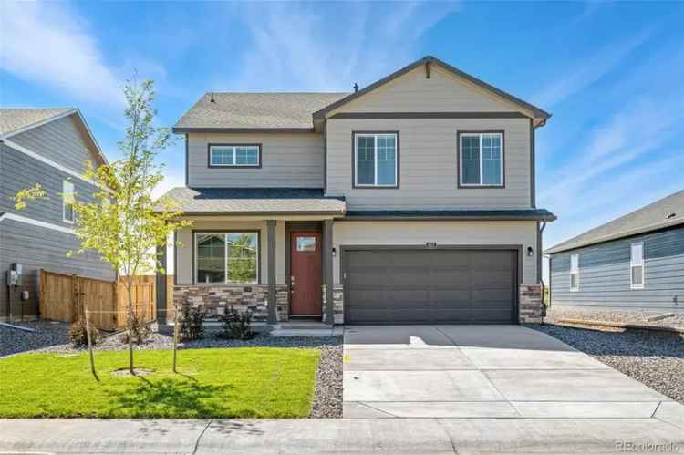 Single-family house For Sale in Thornton, Colorado