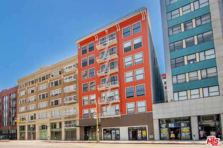 Condo For Sale in 738, South Los Angeles Street, Los Angeles, California