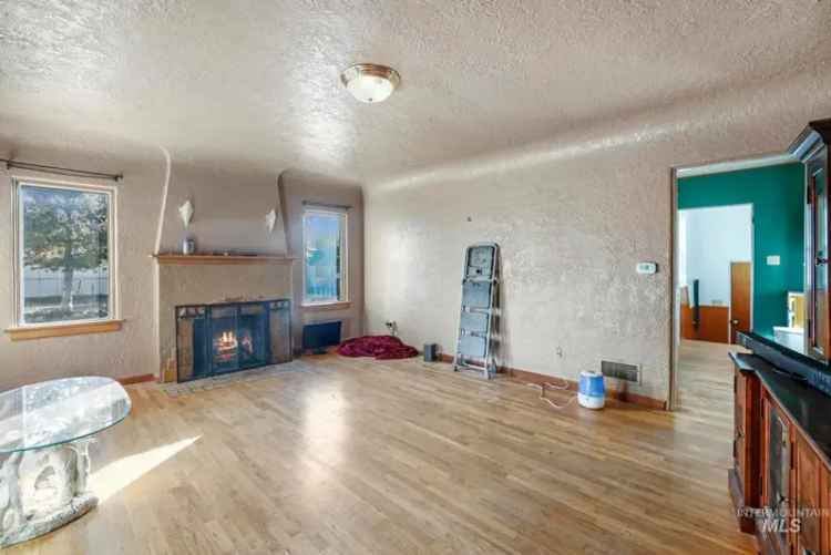 Single-family house For Sale in 905, Main Street South, Kimberly, Idaho