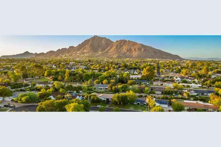 Single-family house For Sale in 5439, East Arcadia Lane, Phoenix, Arizona