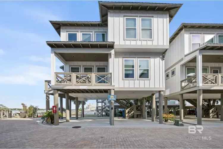 Single-family house For Sale in 1796, West Beach Boulevard, Gulf Shores, Alabama