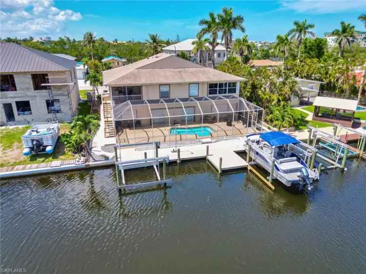 Multi-family house For Sale in Bonita Springs, Florida