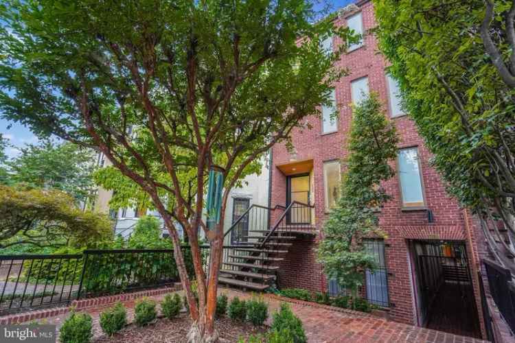 House For Sale in 1712, 19th Street Northwest, Washington, District of Columbia