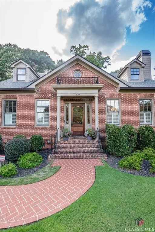 Single-family house For Sale in 100, Milledge Heights, Athens, Georgia