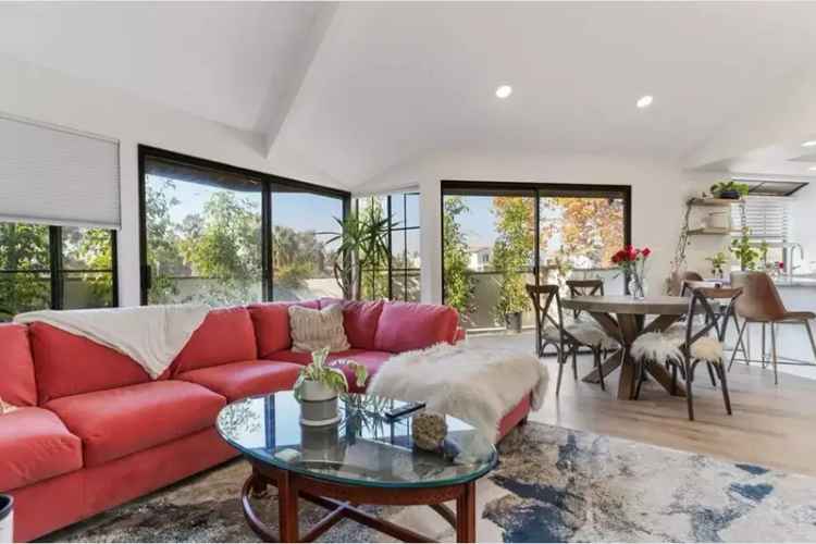 Condo For Sale in 6965, Sandpiper Place, Carlsbad, California