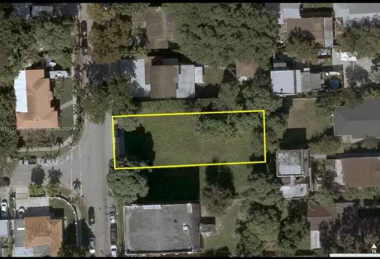 Land For Sale in 975, Southwest 15th Avenue, Miami, Florida