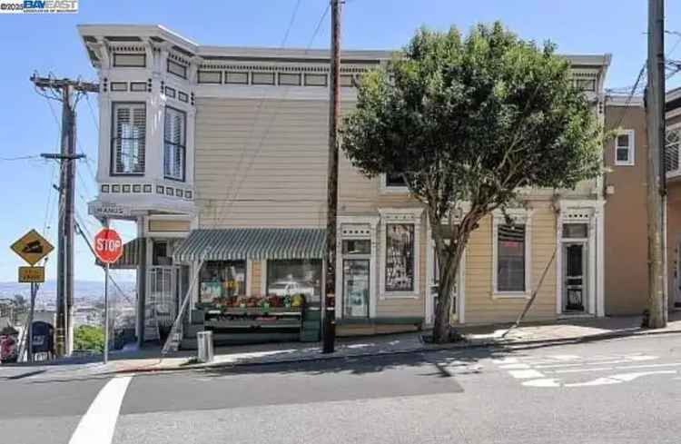 Multi-family house For Sale in 4499, 17th Street, San Francisco, California