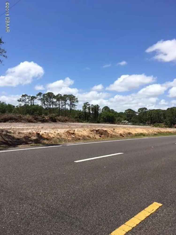 Land For Sale in Oak Hill, Florida