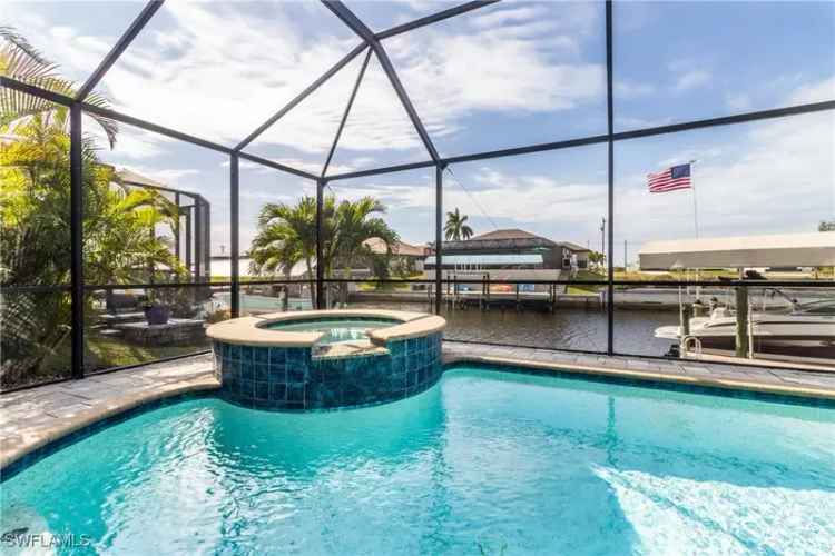 Single-family house For Sale in 1422, Northwest 39th Avenue, Cape Coral, Florida