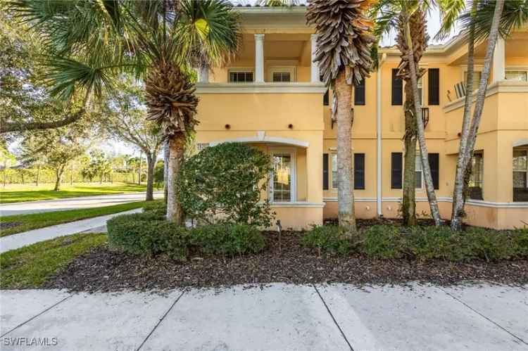 Single-family house For Sale in 28201, Jeneva Way, Bonita Springs, Florida