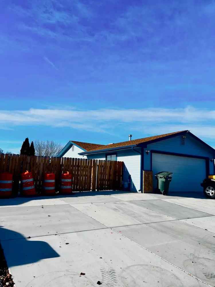 Single-family house For Sale in 591, Darby Drive, Grand Junction, Colorado