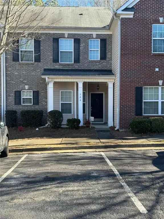 House For Sale in Union City, Georgia