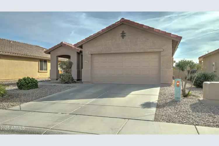 Single-family house For Sale in 22525, West Antelope Trail, Buckeye, Arizona