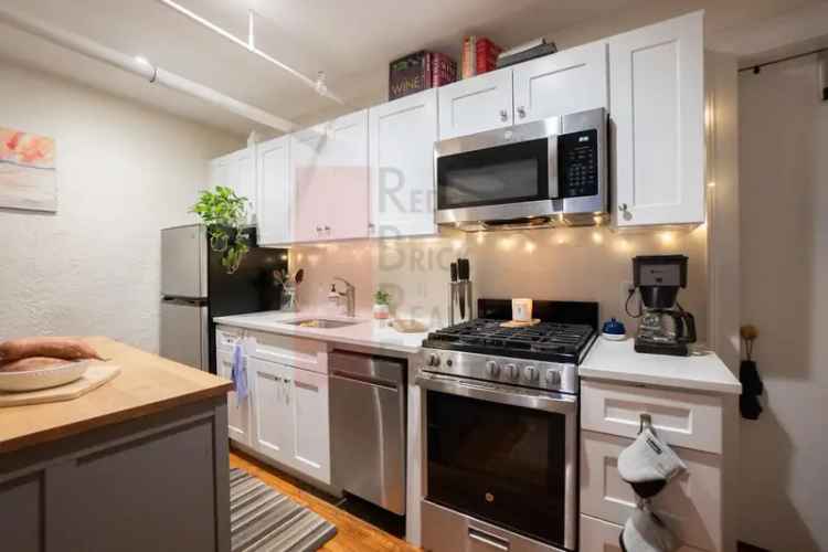 Beacon Hill 1 Bed 1 Bath Apartment - Pet Friendly