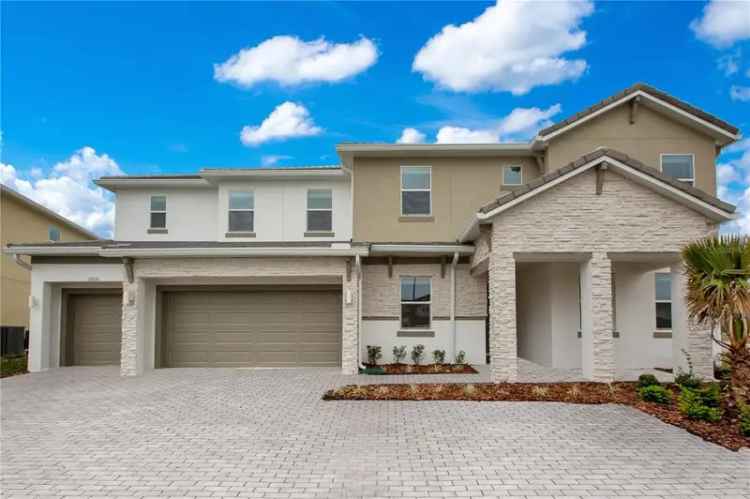 Single-family house For Sale in Kissimmee, Florida