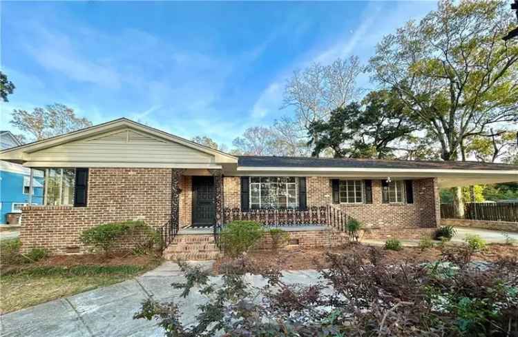 Single-family house For Sale in 233, Mount Island Drive West, Mobile, Alabama