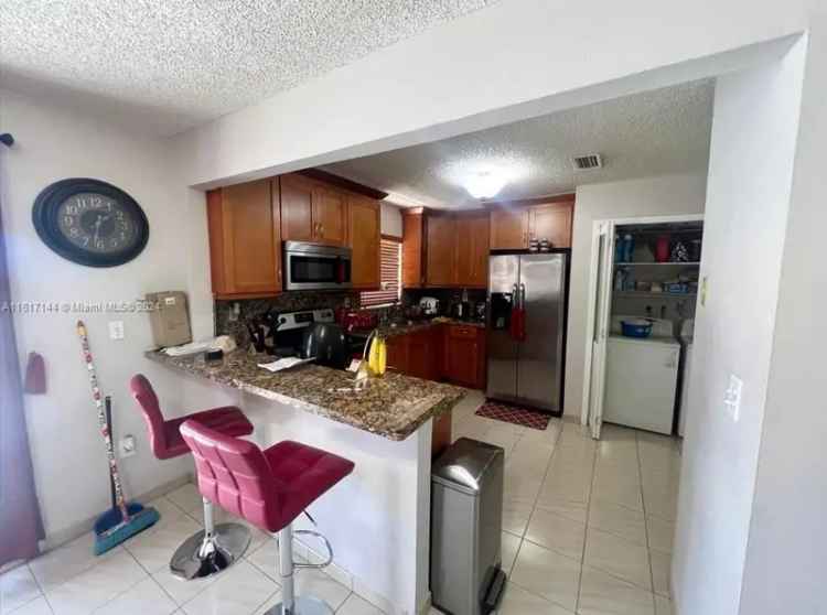 Multi-family house For Sale in 2752, Southwest 3rd Street, Miami, Florida