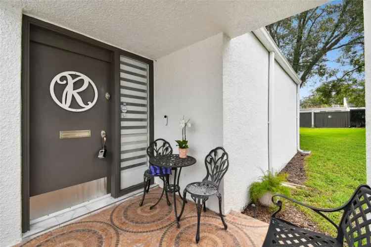 Condo For Sale in Tampa, Florida