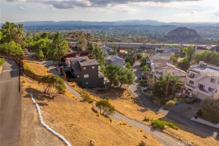 Land For Sale in Unincorporated Chatsworth, California