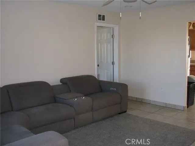 Single-family house For Sale in 24290, Joshua Avenue, Boron, California