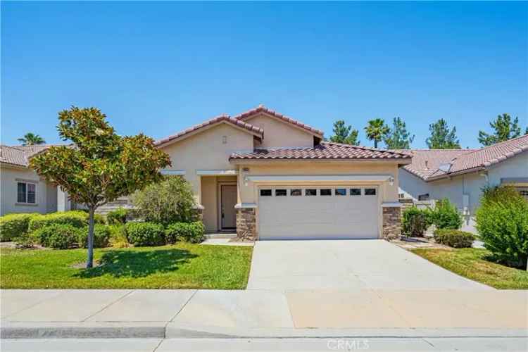 Single-family house For Sale in 28044, Oakhaven Lane, Menifee, California