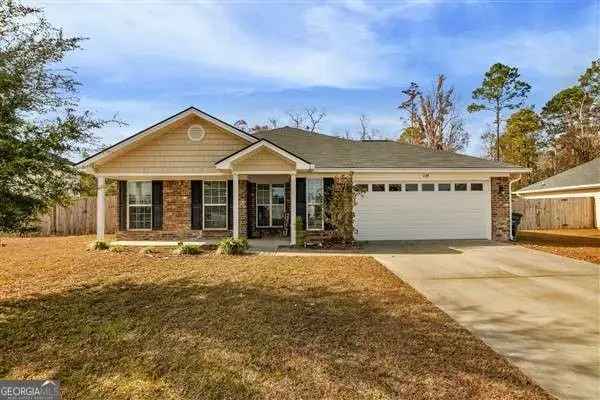 Single-family house For Sale in 1135, Creekside Circle, Hinesville, Georgia