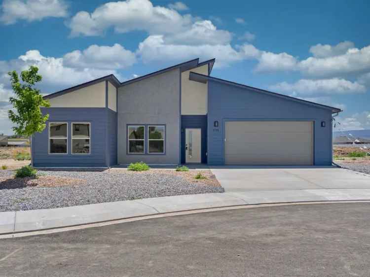 Single-family house For Sale in Grand Junction, Colorado