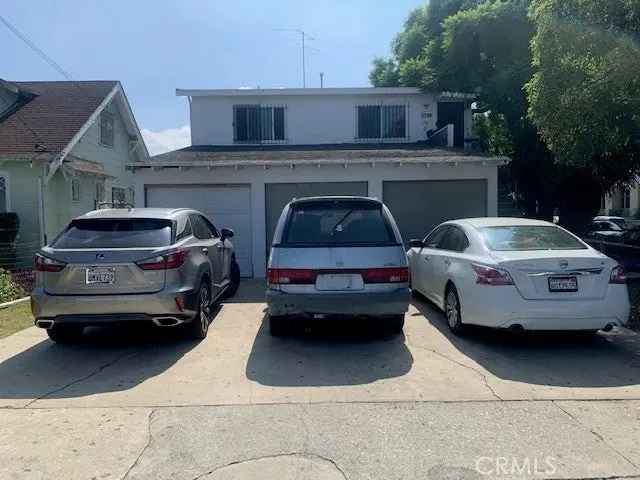 Single-family house For Sale in Los Angeles, California