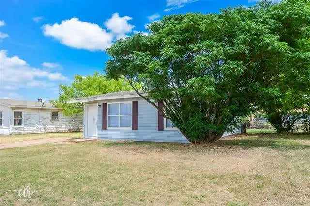 Single-family house For Rent in 5350, Pueblo Drive, Abilene, Texas