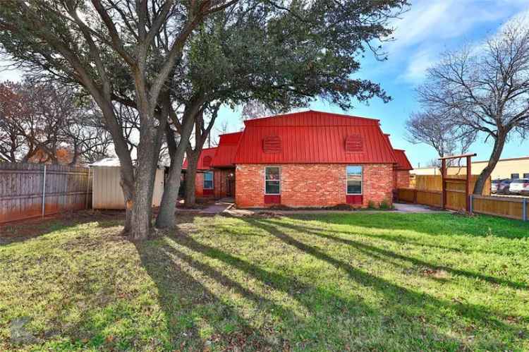 Multi-family house For Sale in Abilene, Texas