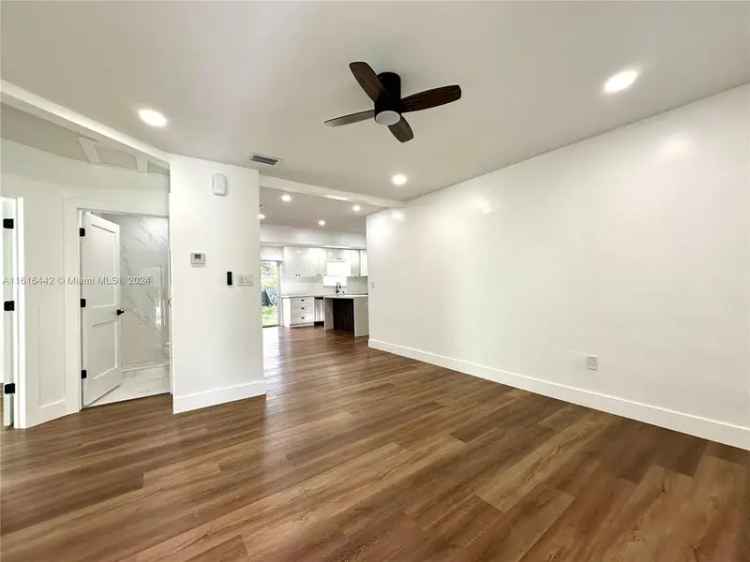 Single-family house For Sale in 5636, Northwest 4th Avenue, Miami, Florida