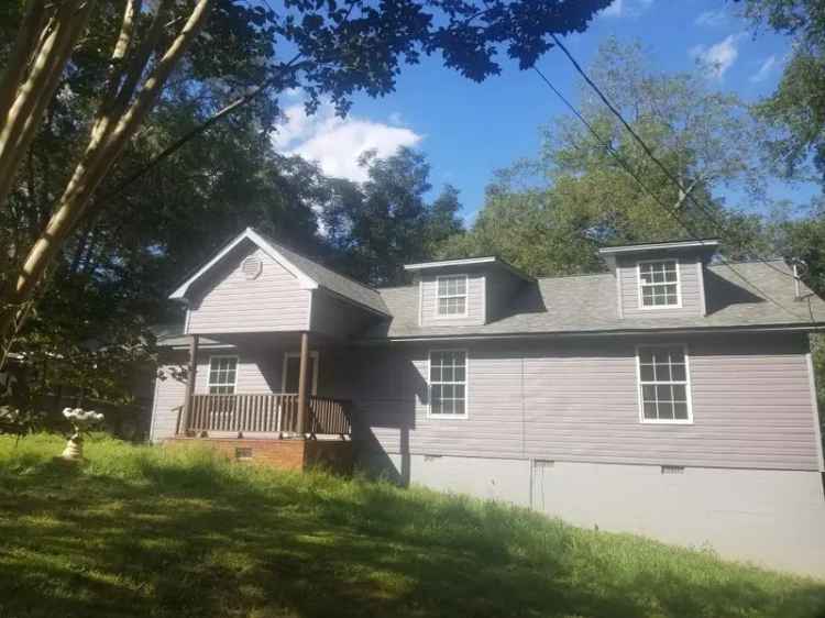 Single-family house For Sale in 111, Larry Drive, Eatonton, Georgia