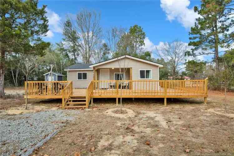 Single-family house For Sale in 113, Chisholm Street, Aberdeen, North Carolina