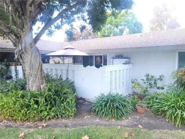 Co-op For Sale in 685, Via Alhambra, Laguna Woods, California