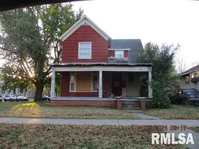 Single-family house For Sale in 1518, Northeast Monroe Street, Peoria, Illinois