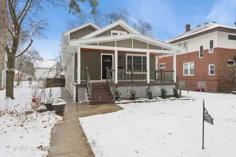 Single-family house For Sale in 2153, North Nordica Avenue, Chicago, Illinois