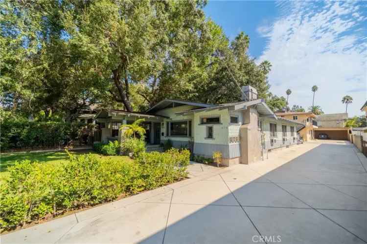 Multi-family house For Sale in 580, North Holliston Avenue, Pasadena, California