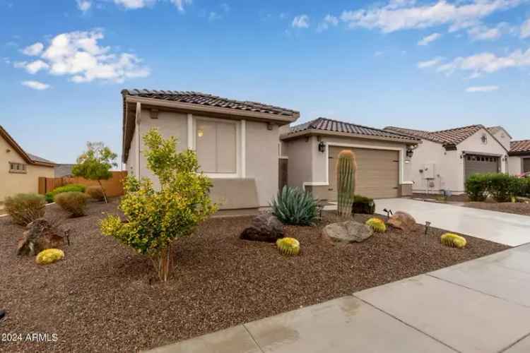 Single-family house For Sale in 19217, North 262nd Drive, Buckeye, Arizona