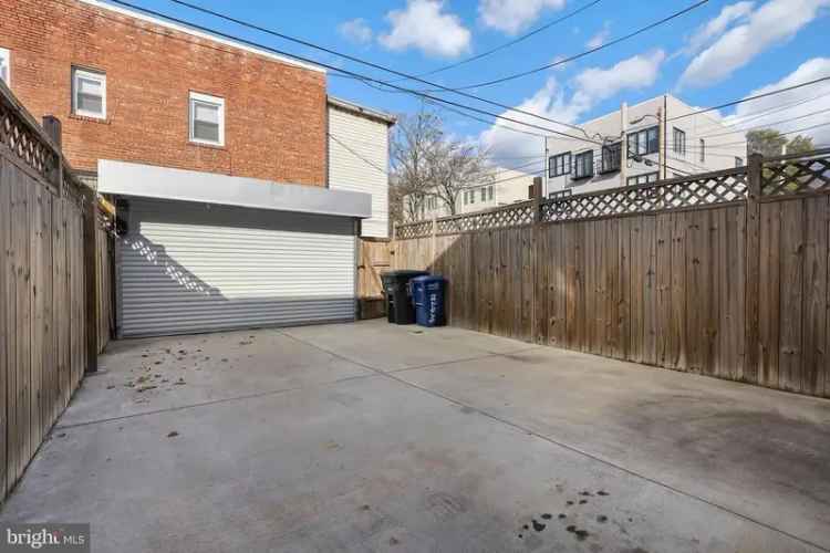 House For Sale in 1826, M Street Northeast, Washington, District of Columbia