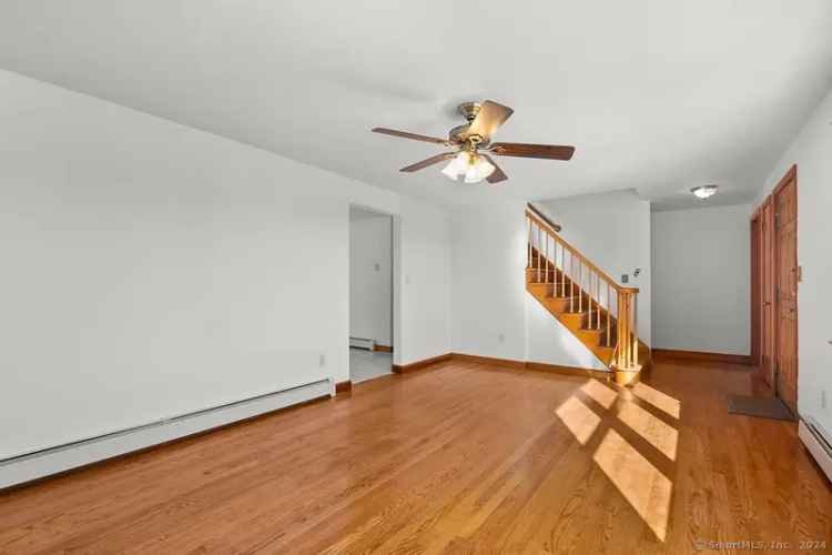 Single-family house For Sale in 34, Marshall Street, New Britain, Connecticut