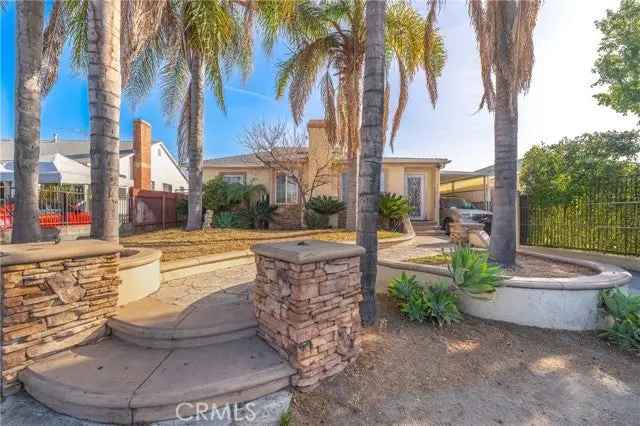 Single-family house For Sale in 7710, Bonner Avenue, Los Angeles, California