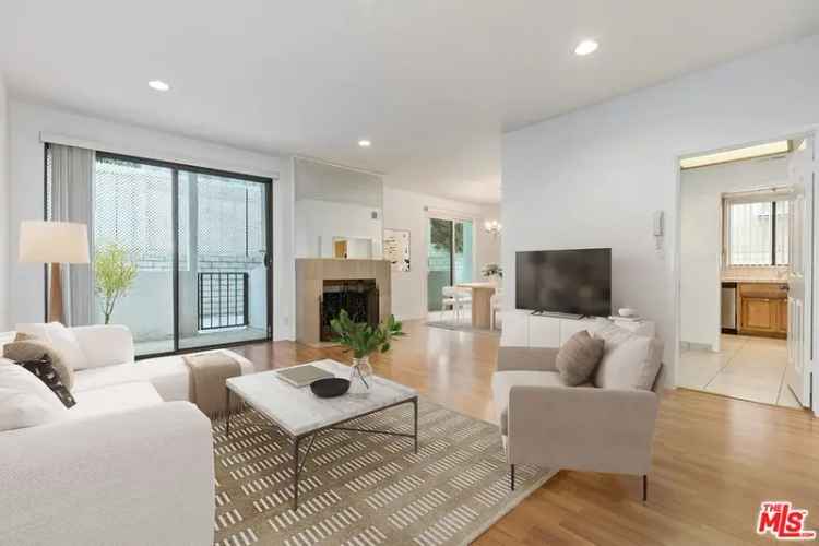 Condo For Sale in 10475, Eastborne Avenue, Los Angeles, California