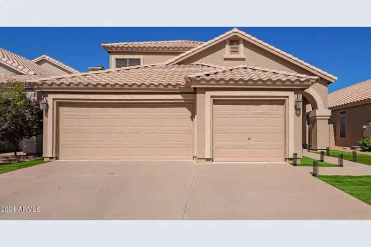 Single-family house For Sale in Tempe, Arizona