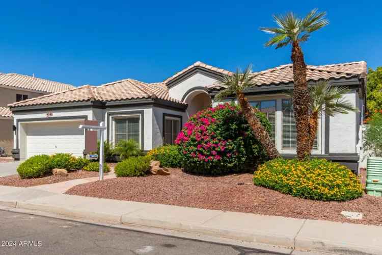 Single-family house For Sale in 2468, South Salida del Sol, Chandler, Arizona