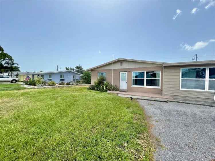 Single-family house For Sale in 968, Nantucket Road, South Venice, Florida