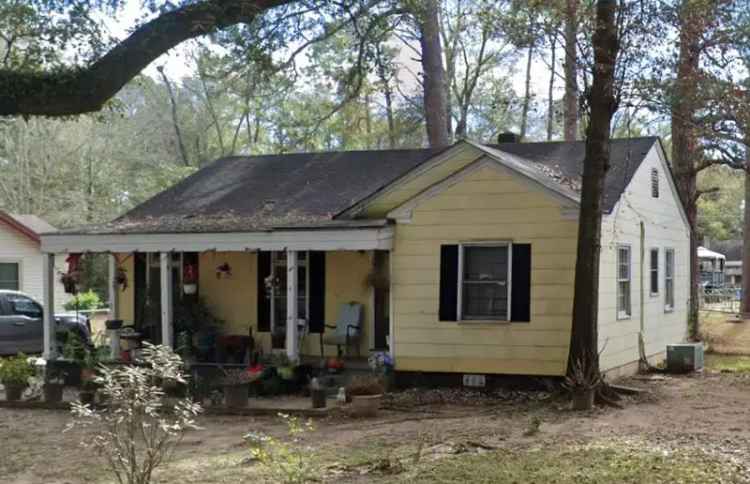 Single-family house For Sale in 1416, Edgerly Avenue, Albany, Georgia