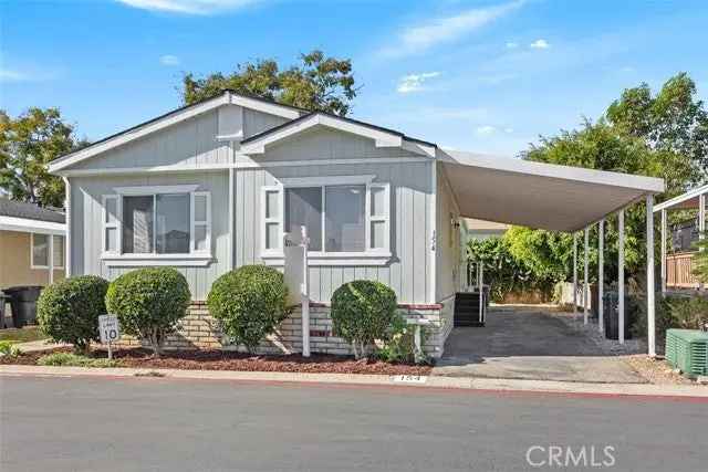 Single-family house For Sale in 5815, East La Palma Avenue, Anaheim, California