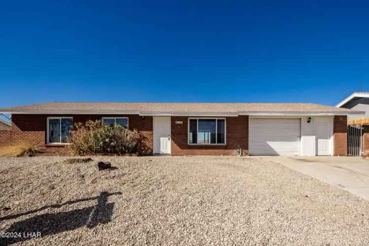 Single-family house For Sale in 2385, Havasupai Boulevard, Lake Havasu City, Arizona