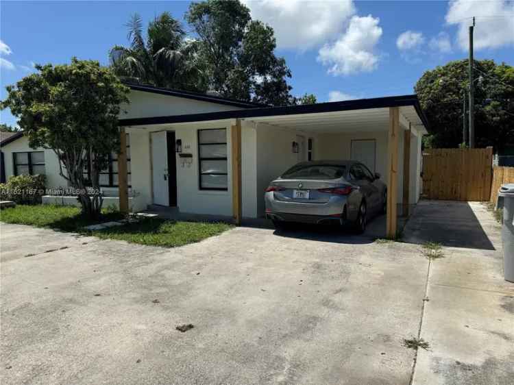 Single-family house For Sale in Pompano Beach, Florida