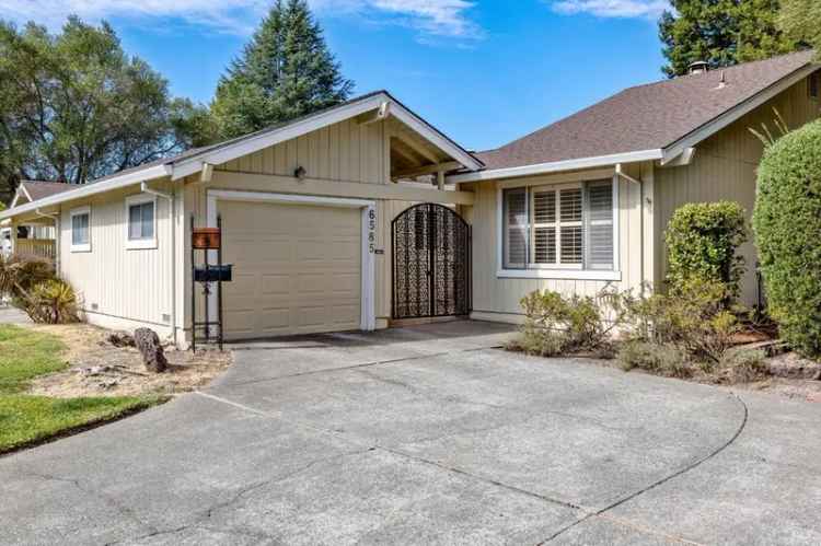 Single-family house For Sale in 6585, Stone Bridge Road, Santa Rosa, California